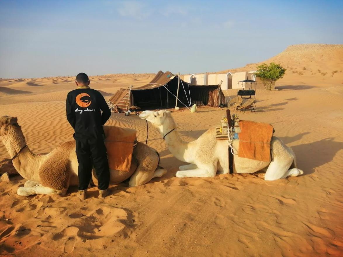فندق Camp Mars دوز المظهر الخارجي الصورة
